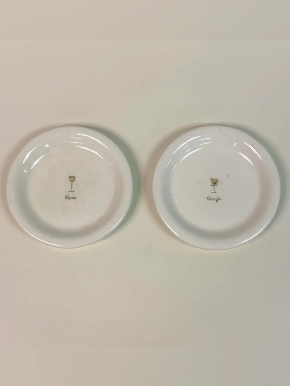 Williams Sonoma White Ceramic Wine Accent Plates - Set of 2